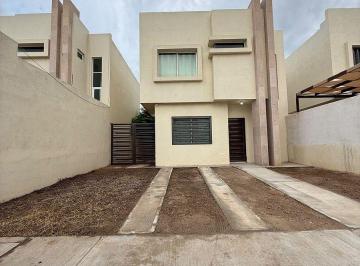 Casa de 2 habitaciones, La Paz · Casa en Renta: Antares Residencial, La Paz, B. C. s.