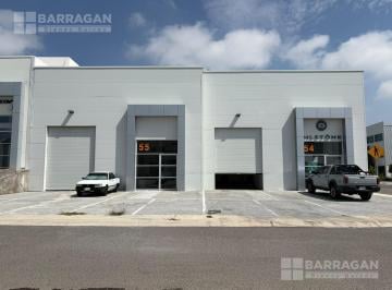 Bodega comercial · 275m² · 8 Estacionamientos · Bodega en Renta en Terra Busisness Park II