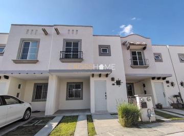 Casa de 3 habitaciones, Querétaro · Casa en Renta en Puerta Verona Querétaro