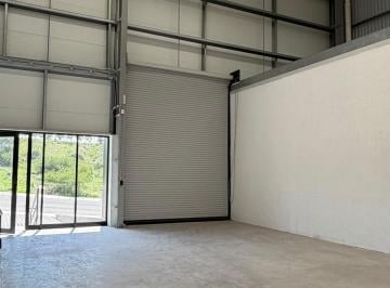 Bodega comercial · 1890m² · Bodega en Renta en Parque Industrial y de Servicios Terra Centenario