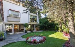 Casa en condominio · 520m² · 4 Recámaras · 6 Estacionamientos · Casa en Condominio La Cima en Venta con Paneles Solares y Calefacción Hidrónica
