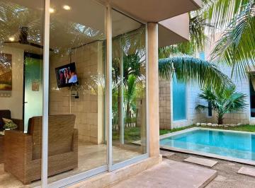Villa · 205m² · 2 Recámaras · 2 Estacionamientos · Villa en Venta en San Benito, Yucatan, Equipada y Amueblada