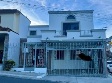 Foto 1 · Casa en Renta Colinas de Las Cumbres, Monterrey, Nuevo León