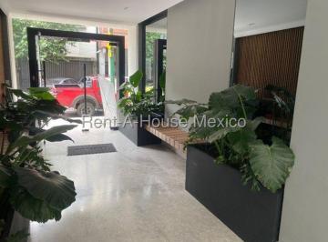 Bodega comercial , Cuauhtémoc · Bodega en Renta en Roma Sur, Cuauhtémoc