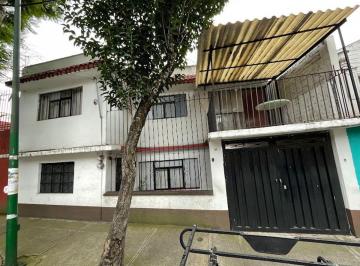 Casa de 4 habitaciones, La Magdalena Contreras · Casa en Venta en Magdalena Contreras