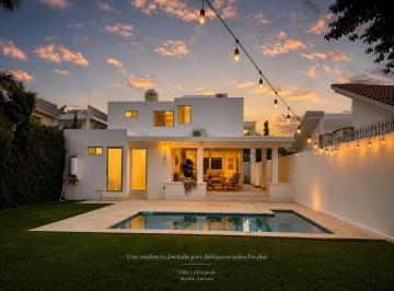Casa de 3 habitaciones, Mérida · Residencia de 3 Recámaras con Piscina y Cochera Para 3 Autos
