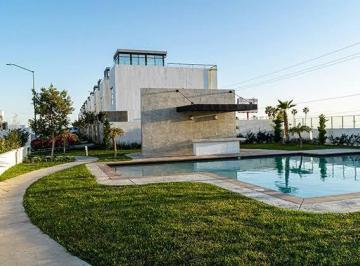 Casa · 155m² · 3 Recámaras · 2 Estacionamientos · Casa en Venta Ideal Para Vivir o Invertir con Excelente Ubicación - (4)