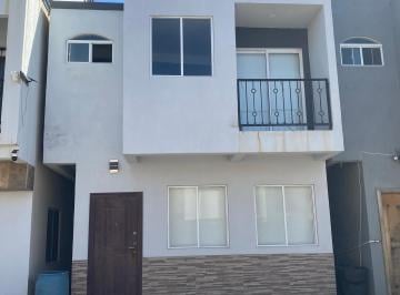 Casa · 81m² · 2 Recámaras · Casa en Venta a Pasos de La Playa | Rosarito Centro | Ideal Para Vivir o Invertir - (4)