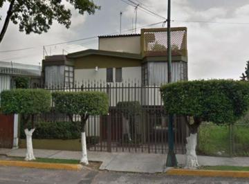 Casa de 4 habitaciones, Coyoacán · ¡Venta de Casa, en Recuperacion Bancaria!
