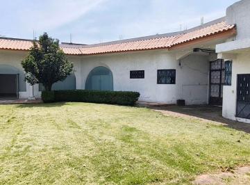 Casa · 641m² · 4 Recámaras · Casa de Uso Mixto con Jardín en Ampliación San Marcos Nte, Xochimilco