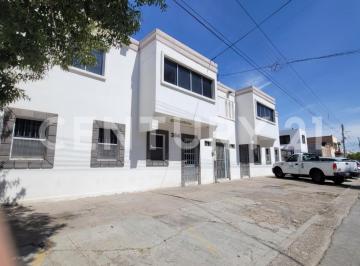 Edificio · 505m² · 13 Recámaras · 5 Estacionamientos · Renta de Edificio 438 m² en Col. Centro Torreón, Coah.