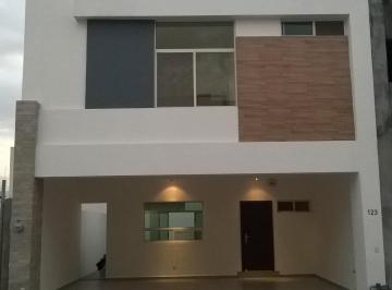 Casa de 3 habitaciones, General Escobedo · Renta Casa en La Encomienda