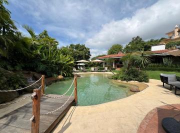 N/A · Magnifica Residencia en Renta - Cuernavaca