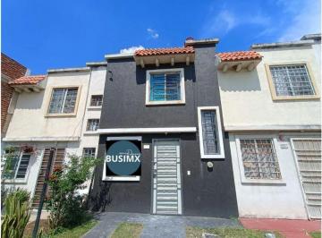 Casa en condominio · 58m² · 2 Recámaras · 1 Estacionamiento · Casa en Venta en Los Cantaros, Tlajomulco de Zuñiga