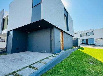 Casa en condominio · 152m² · 3 Recámaras · 2 Estacionamientos · Casa en Venta en Adamar, Tlajomulco de Zúñiga