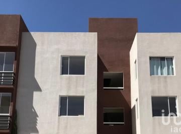 Departamento · 50m² · 2 Recámaras · 1 Estacionamiento · Departamento en Venta en La Florida Privada Francesillas 203, Otzolotepec México