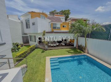 Casa de 5 habitaciones, Jiutepec · Residencia con Alberca y 483 m² de Terreno en Sumiya, Jiutepec