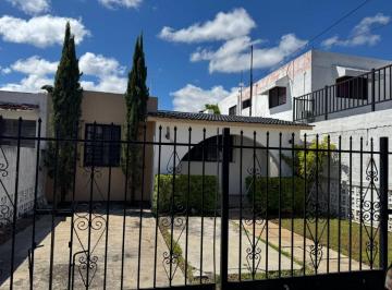 Casa de 2 habitaciones, Mérida · Casa en Renta en La Colonia Mexico Norte