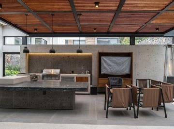 9ca4b2be3a285eb7915d20d20fd52b387887980bf15c7050831b3c89c7ca7c2d · Lujosa Residencia en Renta "Elegancia, Privacidad y El Espacio Social Perfecto".