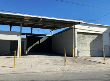 Bodega comercial , Monterrey · Bodega Comercial con Oficina en Venta en Churubusco