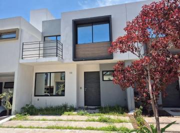 Casa en condominio de 3 habitaciones, Tlajomulco de Zúñiga · Casa en Renta, en Fraccionamiento Element