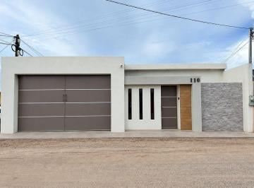 da19c86dbcbf8e796df1b71ffaf7b726f9b8c392bf1d4de2aa14bcd3baf508df · Casa Amueblada en Renta | La Paz, Bcs.