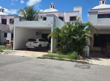 b2df596183efbf8019585d4775187beed6dff781ab63ace29ae3f76034fc7444 · Casa en Venta en Gran Santa Fe, Mérida