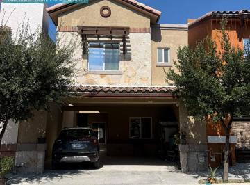 Casa · 180m² · 3 Recámaras · Casa en Venta | Montalto Residencial