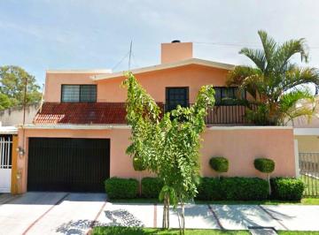 Casa de 3 habitaciones, Salamanca · Casa de 184 m² con 3 Recámaras en Venta en Bellavista