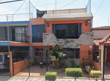 Casa de 4 habitaciones, Guadalajara · ¡Venta de Casa, en Recuperacion Bancaria!