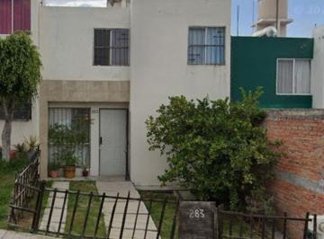 Casa de 4 habitaciones, Tarímbaro · Casa en Venta en Privadas El Trebol Tarimbaro con Recamara en Pb