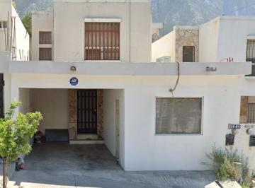 Casa de 3 habitaciones, Santa Catarina · Casa en Venta