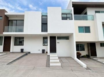 Casa de 3 habitaciones, Tlajomulco de Zúñiga · Casa en Renta en Senderos de Monteverde, Coto 5a Naranjos
