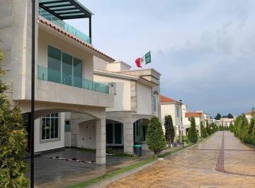 2bb32eff2322181db710eb4ad5dc13d368b1742909df46803e5f6b514e600f96 · Casa en Condominio en Venta