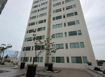 Departamento · 180m² · 3 Recámaras · 2 Estacionamientos · Blue Towers | Departamento en Renta en Zona Angelópolis | $18,000