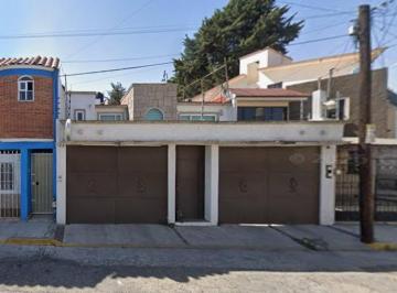 Casa de 4 habitaciones, Metepec · Casa en Venta en Casa Blanca, San Jerónimo Chicahualco, Méx.