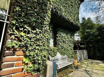 Casa · 334m² · 4 Recámaras · 5 Estacionamientos · Casa en Venta en Contadero, Excelente Ubicación, Oportunidad Para Desarrollar