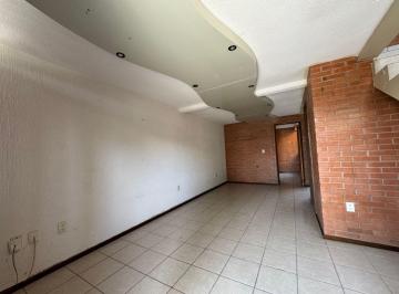 Casa de 3 habitaciones, Salamanca · Casa con 3 Recámaras y Estudio en Venta en Las Arboledas
