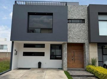5ded0d6a24b7782e9051167dda715a727feb29dc6a61d8c75e31bff1de93390a · Casa en Venta | Solares Residencial