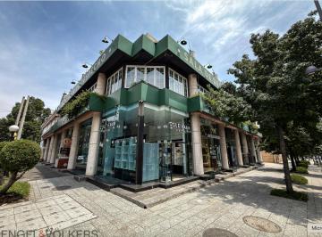 Local comercial , Miguel Hidalgo · Local Comercial en Plaza Masaryk