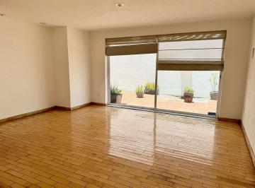 Casa · 388m² · 3 Recámaras · 2 Estacionamientos · Casa en Venta en Adolfo López Mateos