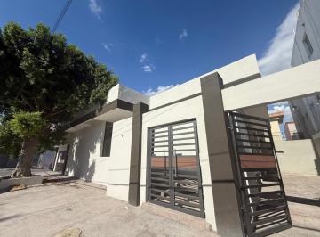 Casa · 389m² · 3 Recámaras · 3 Estacionamientos · Casa en Venta en La Colonia Linda Vista, Guadalupe, N. L.