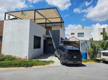 Casa · 114m² · 2 Recámaras · 2 Estacionamientos · Casa en Fraccionamiento La Estación