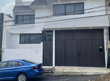 1 · Casa en Venta en Santa Cruz del Monte, Naucalpan de Juárez, México