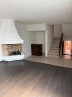 Casa · 215m² · 2 Recámaras · 1 Estacionamiento · Venta Casa Haciendas de Coyoacán, Coyoacán