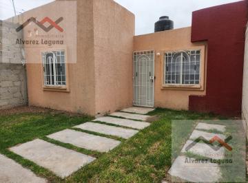 Casa · 2 Recámaras · 1 Estacionamiento · Renta Casa