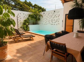 Casa · 208m² · 3 Recámaras · 1 Estacionamiento · Casa en Venta en Colonia Lázaro Cárdenas, Puerto Escondido, Oaxaca