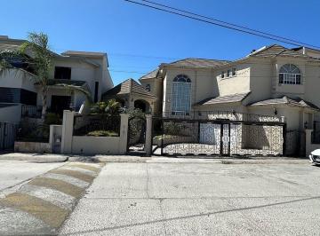 59fbde657981ac15100f33c36b682e9e6b070460bf67220821357f7276d8a09d · Cn Se Renta Residencia en Zona Dorada