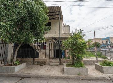 800e91a3cb28a21880dc7d7c3c7b76260f31c1d44a9b61cb5538c3f5610d4965 · Villa Guerrero Casa Muy Amplia en Venta