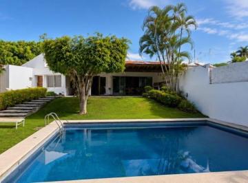 Casa de 4 habitaciones, Xochitepec · Casa de un Nivel con Alberca y 501.5 m² de Terreno en Xochitepec